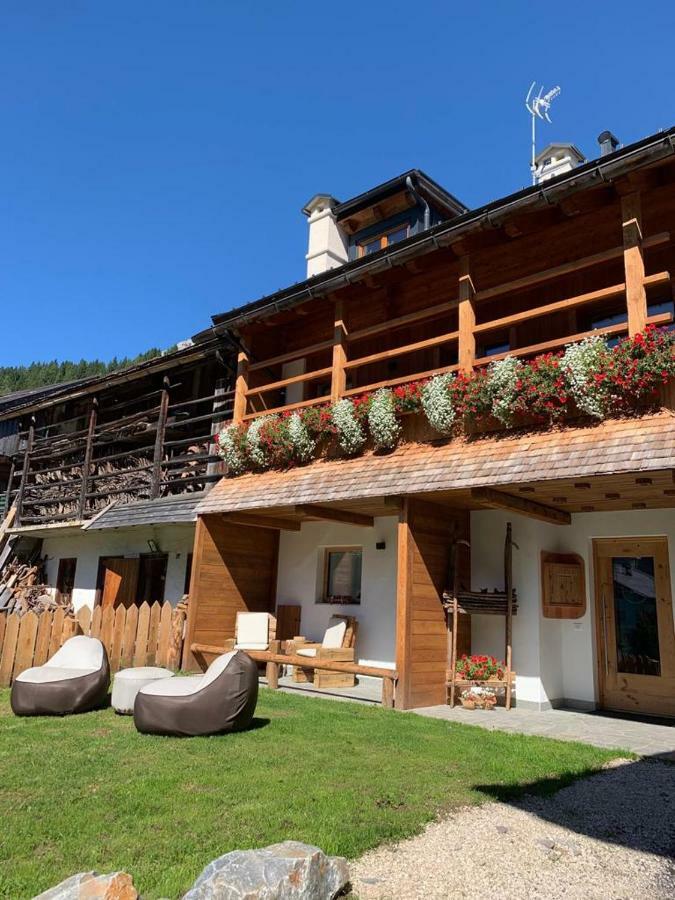 Borgo Antico Bed and Breakfast Sappada Buitenkant foto